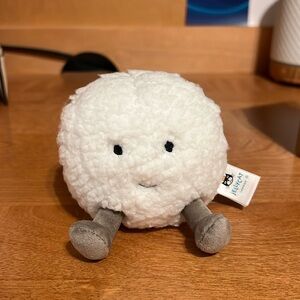 Jellycat Amusable Snowball